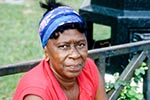 Frau mit Kopfband Kuba
